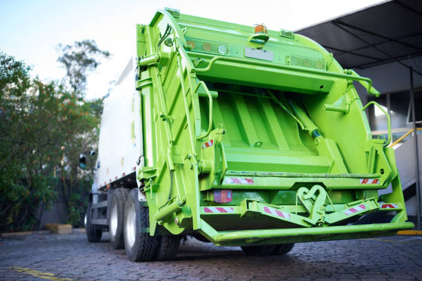 Best Basement Cleanout Services  in Temesl Valley, CA